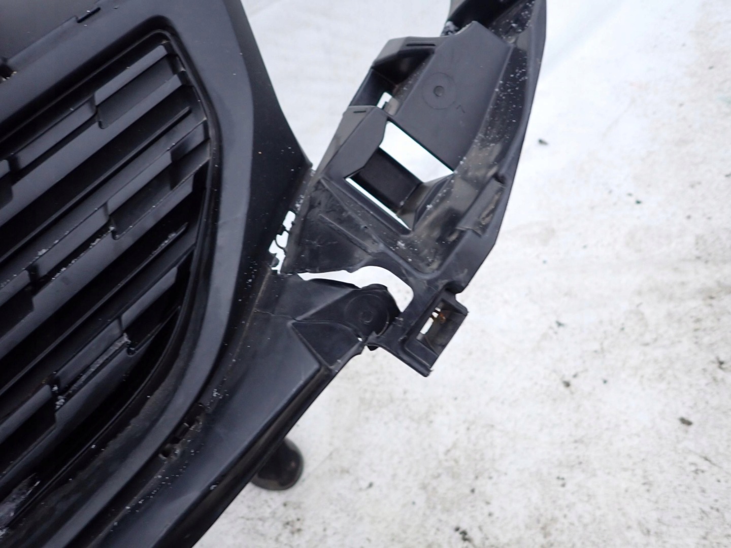 PEUGEOT PARTNER IV 18- grill grille radiator