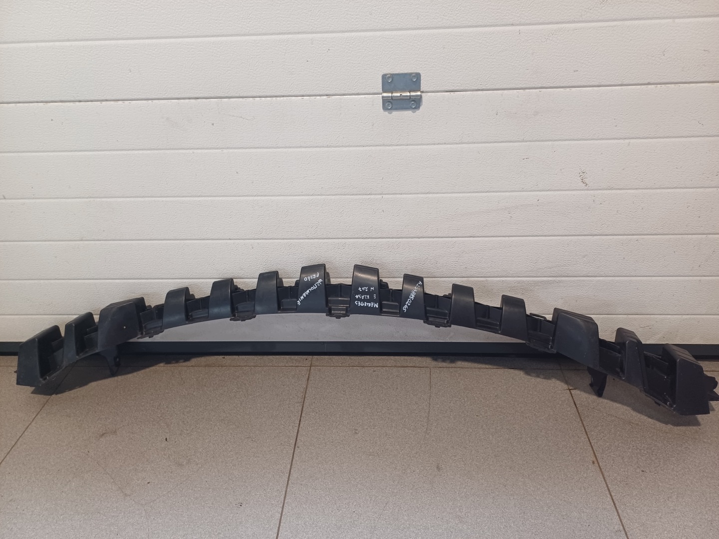 traversa ABSORBER paraurti anteriore MERCEDES E classe W 207 A2078850265