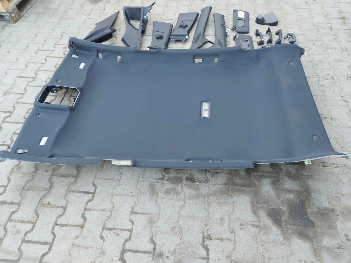 VW ID4 11A , 2024r SUV 5D CIELO INTERNO plastica KPL