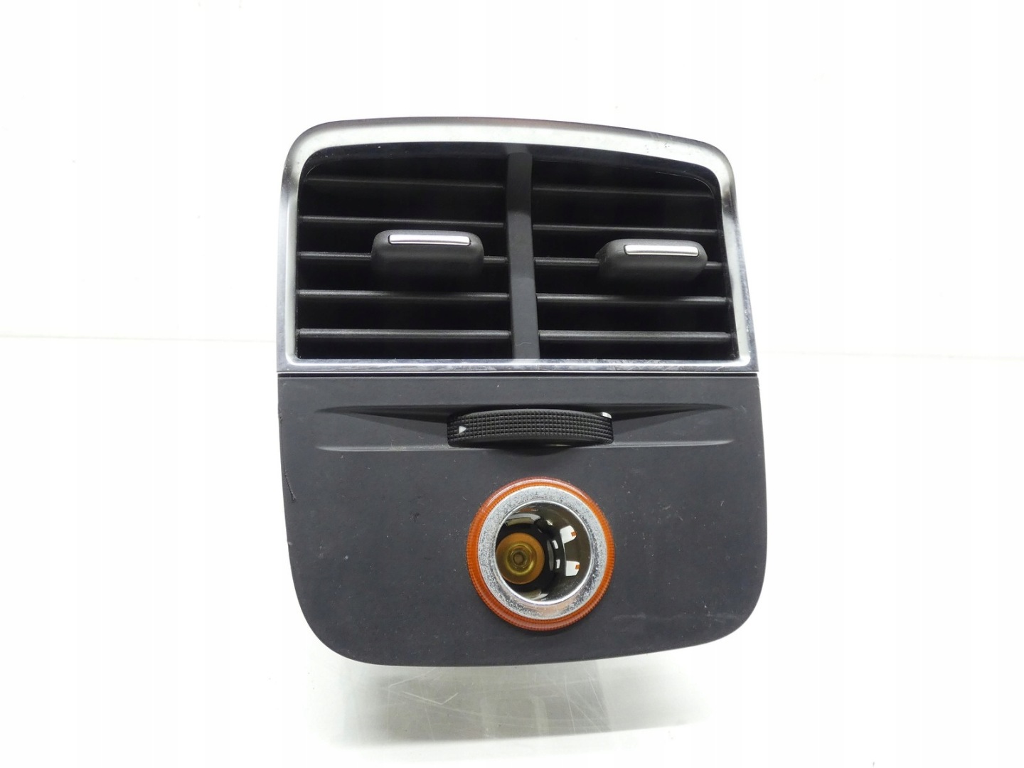 grid air conditioning devices TUNELU rear part AUDI A3 8V 8V0819203