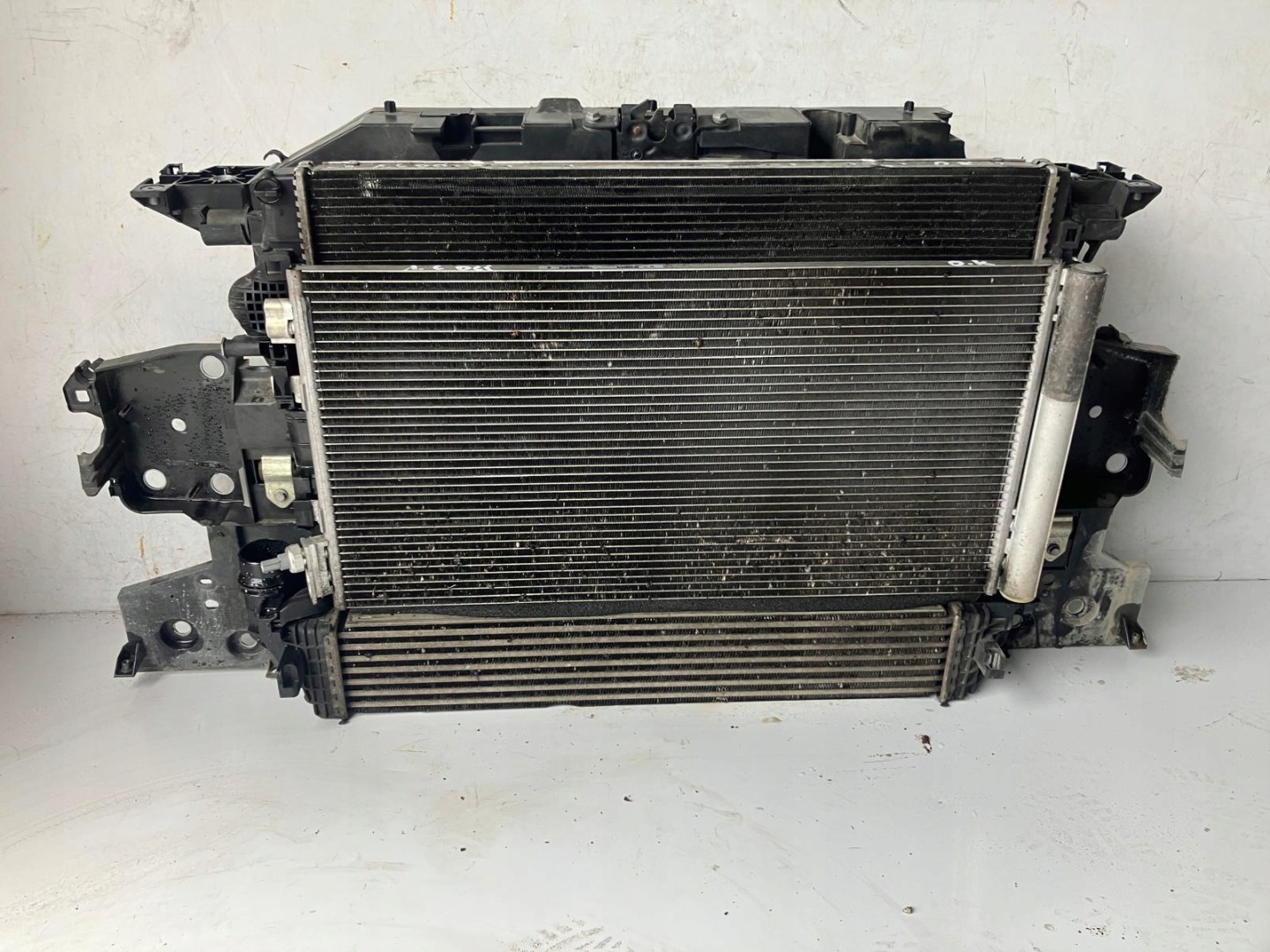 support panel for radiators radiator RENAULT SCENIC III LIFT 1.6 DCI