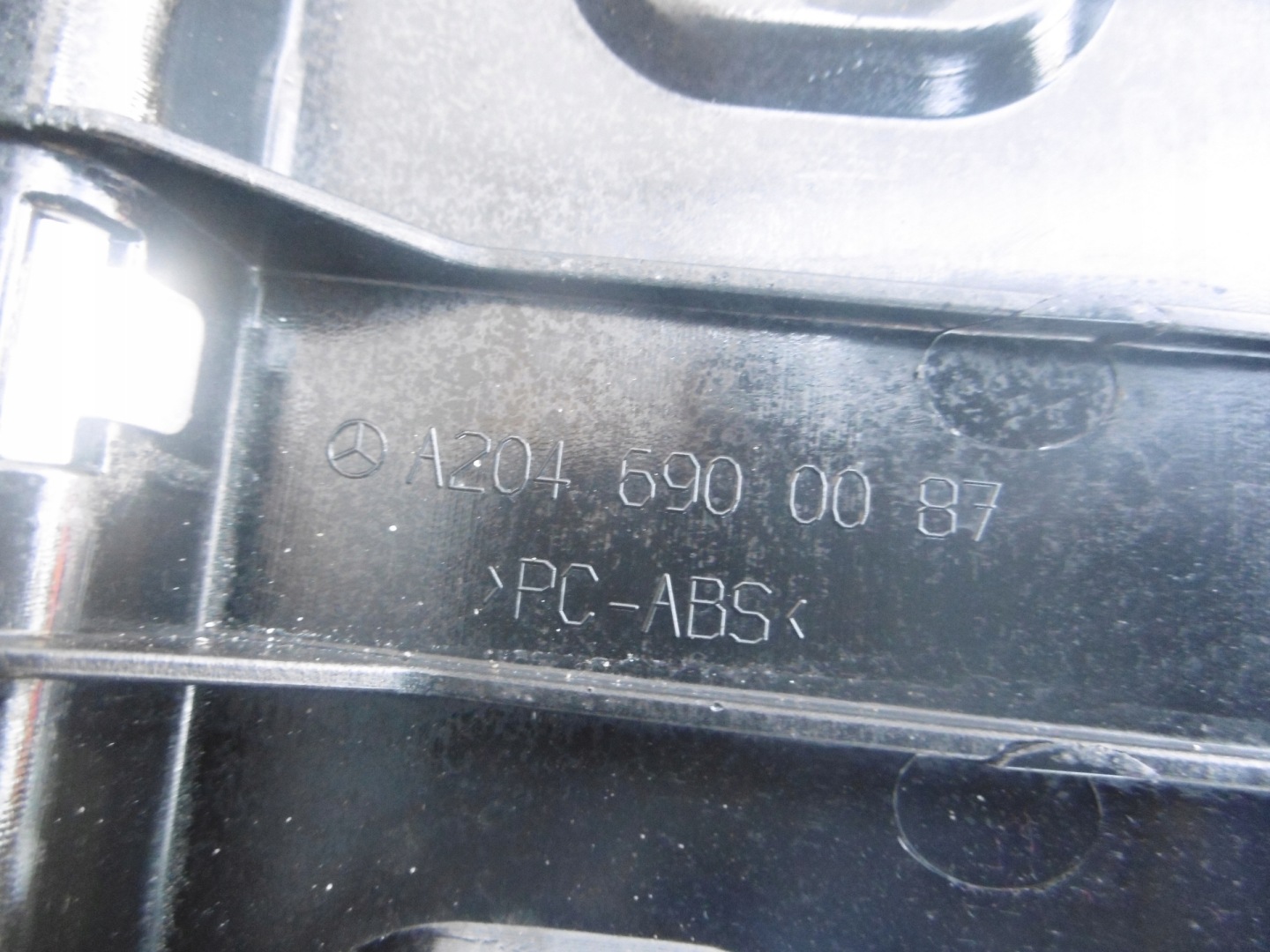 moulding cover boot KOMBI MERCEDES W204