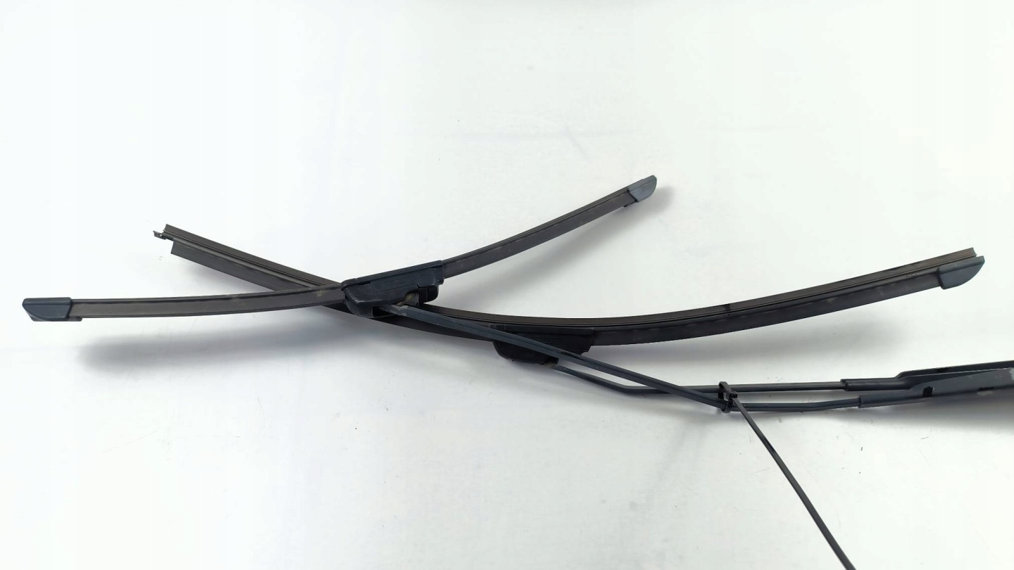 wiper arm front 89813-710 FIAT FREEMONT