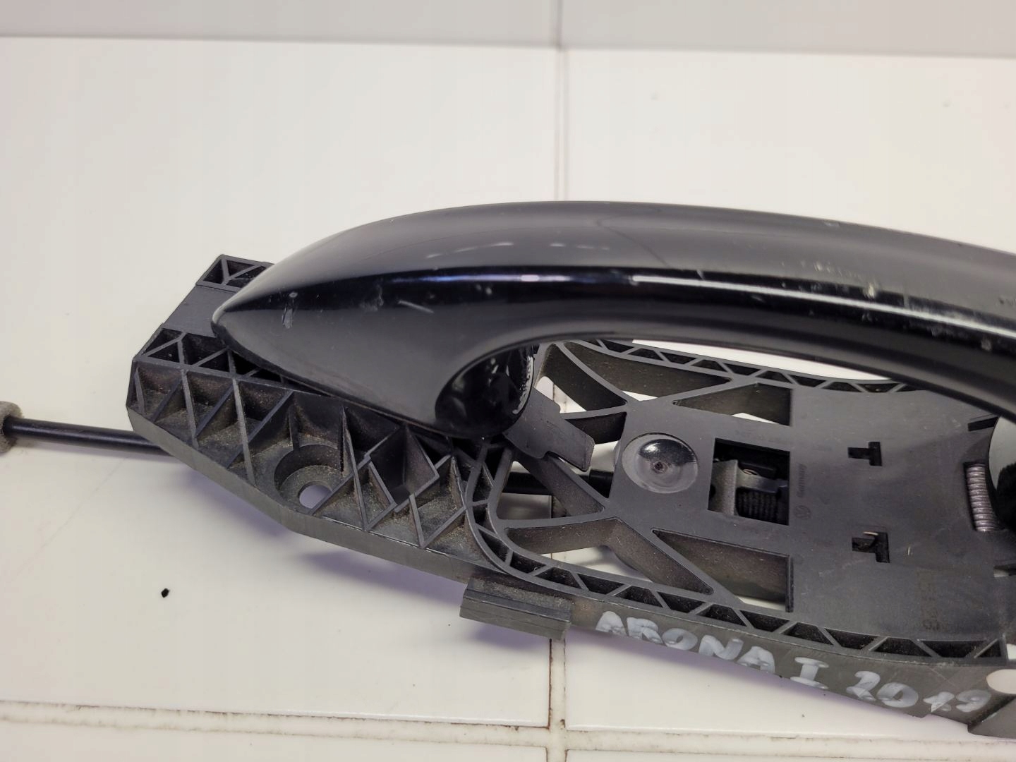 handle exterior door rear part left side SEAT Arona 2020 5F4839017A