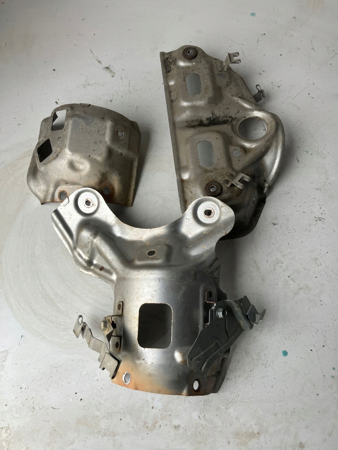 Couverture tablier moteur TERMICZNA KATALIZATORA MITSUBISHI ECLIPSE CROSS 2.4B HYBRID