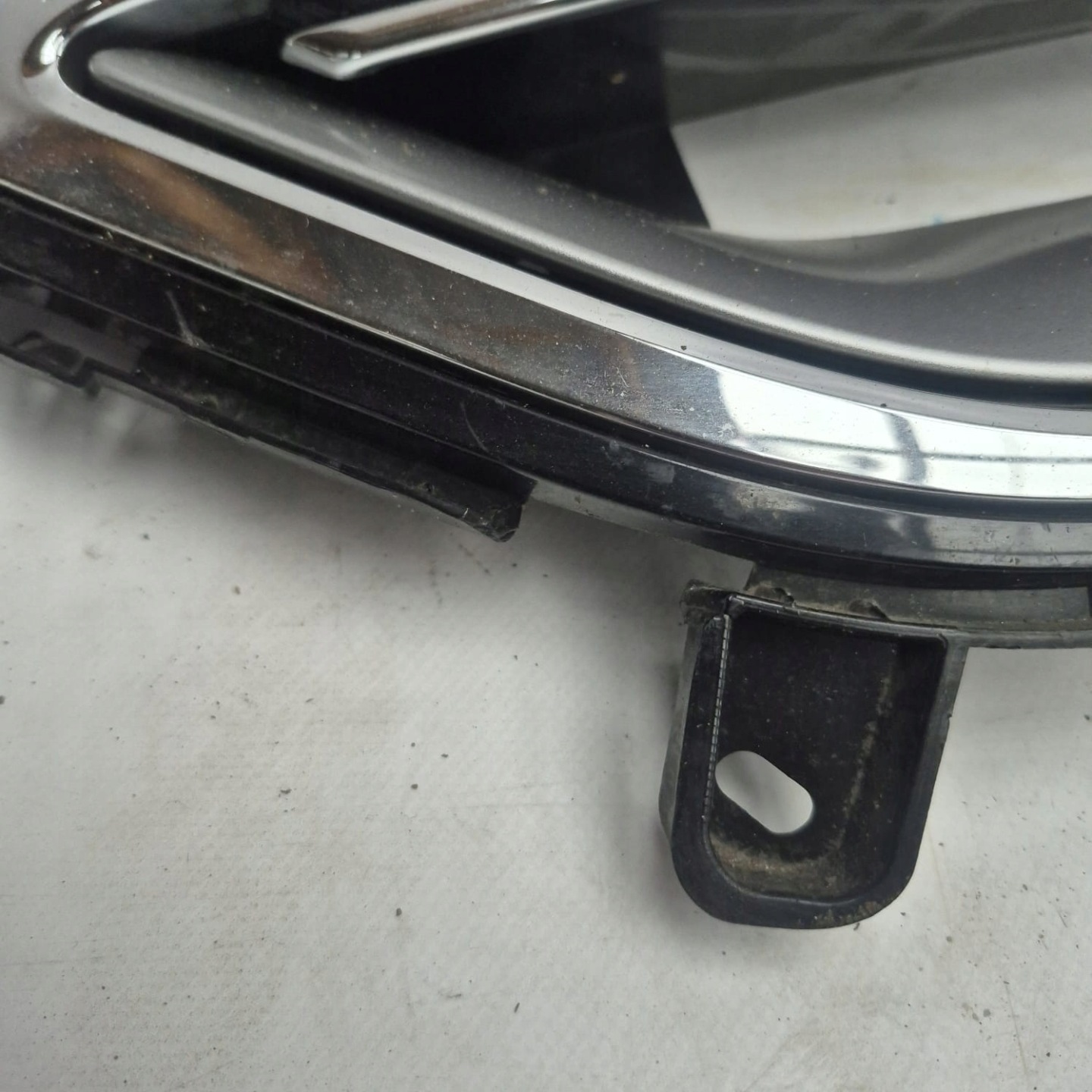 FORD EDGE II 2 14- grill grille radiator FT4B-8200-A