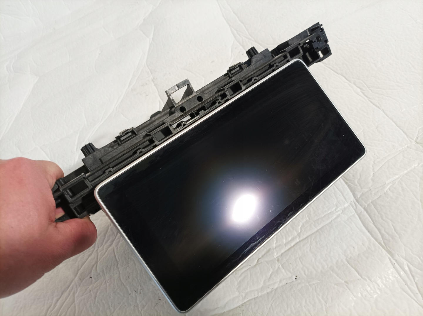 AUDI A4 B9 Écran MMI Navigation 8W0919605