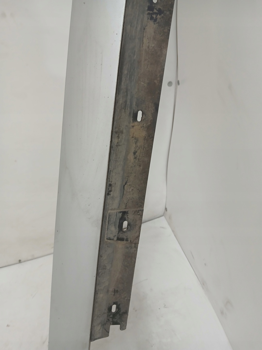 moulding threshold right BMW E84 X1