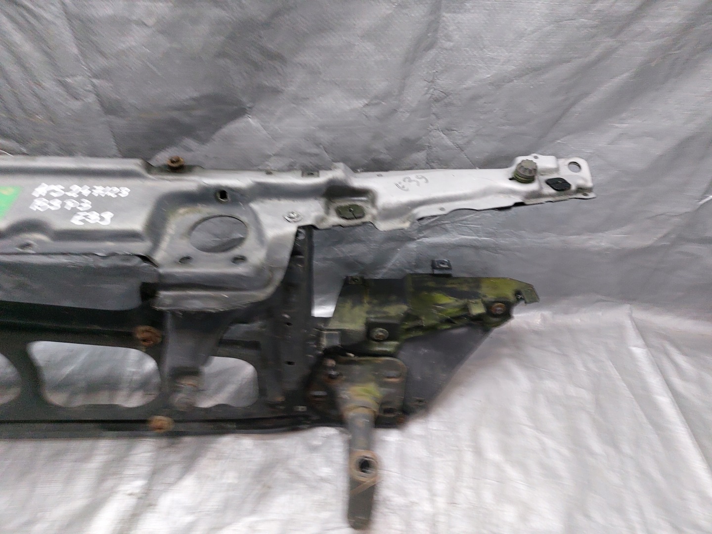 Schlossträger Versteifung BMW E39