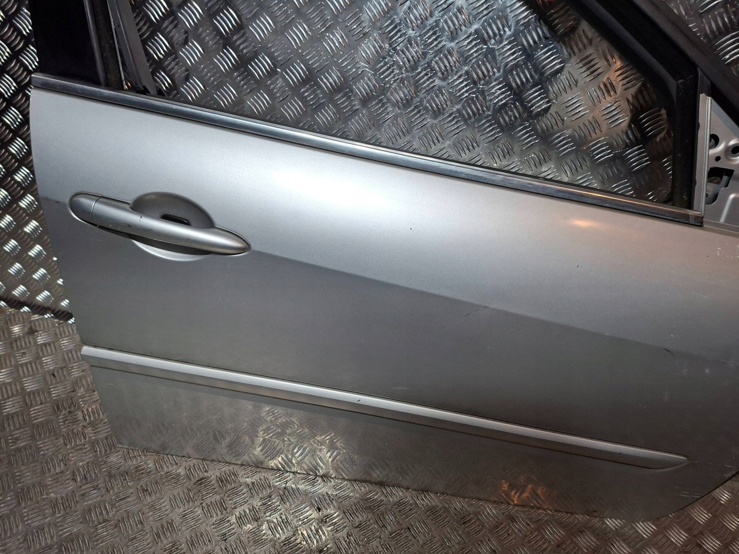 door front right RENAULT LAGUNA III 2007