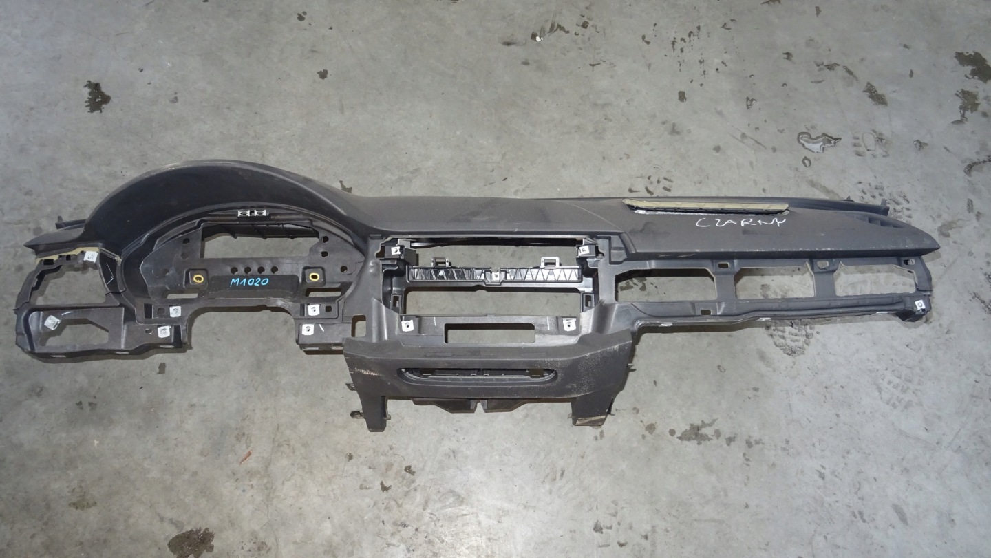 dashboard instrument panel Audi OE 8W1858041 NR M1020