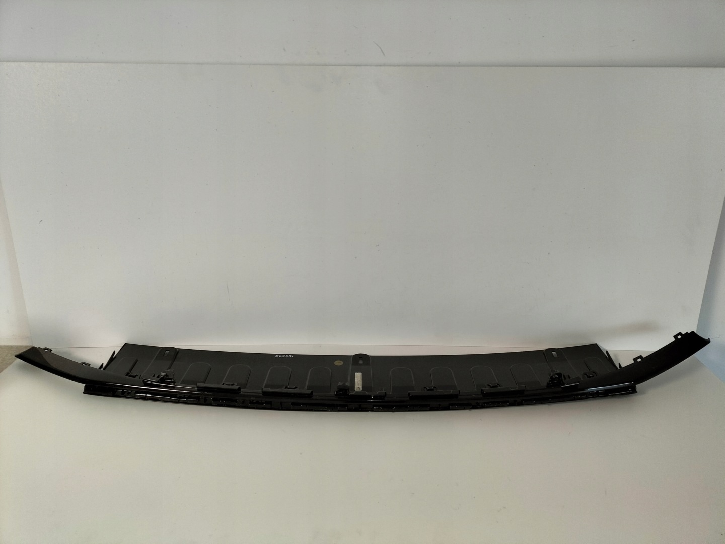 spoiler doplněk nárazníku předek AUDI E-TRON GT 23