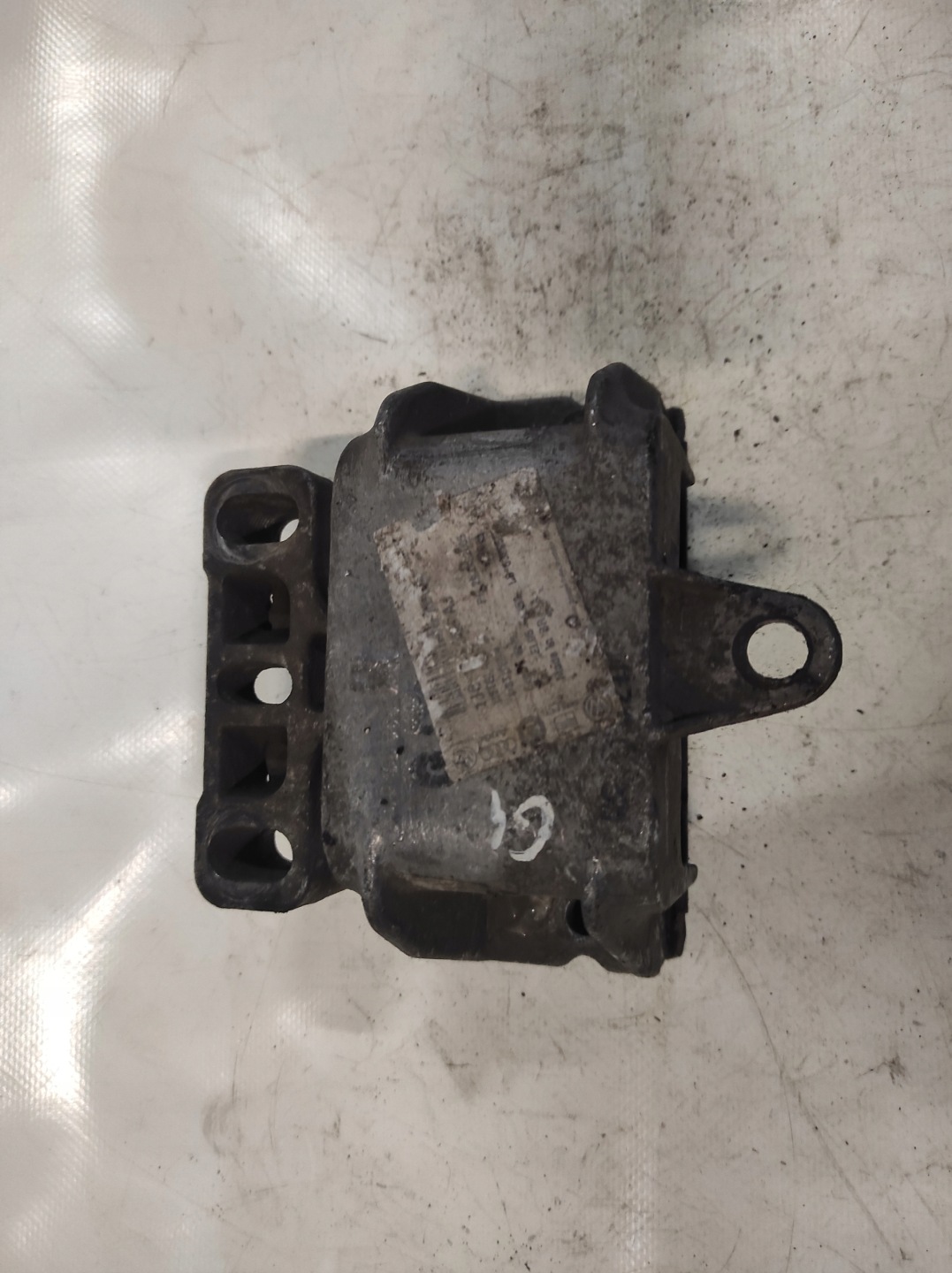 Seat Toledo II 2 1J0199555 engine mount