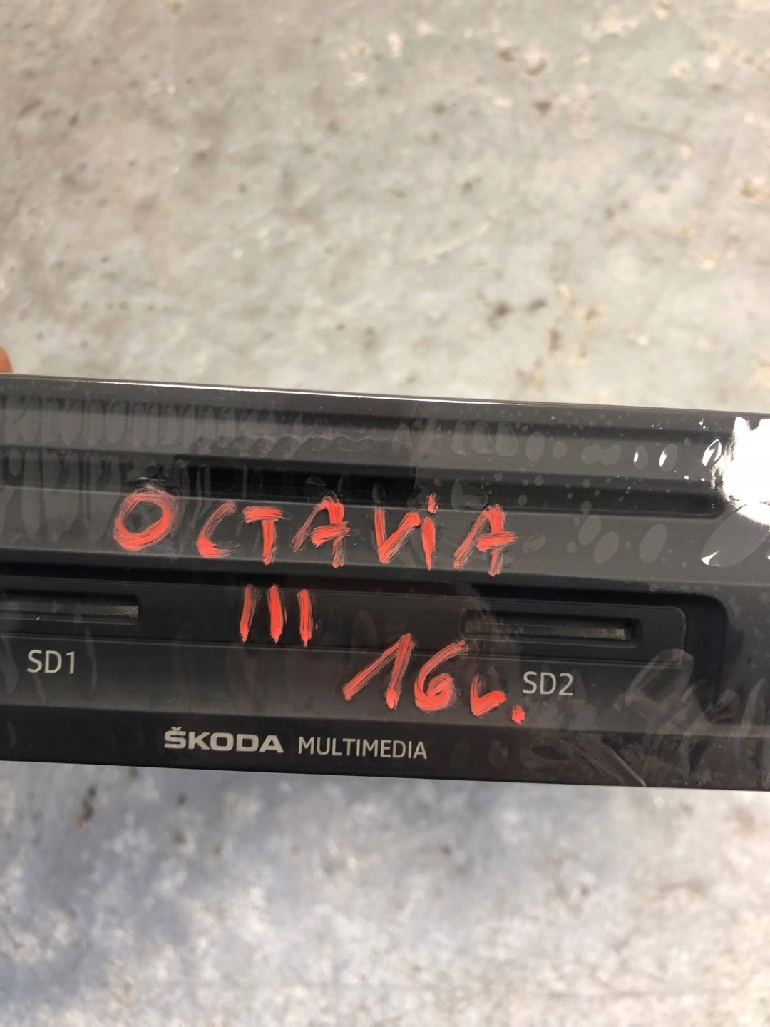 player navigation devices SKODA OCTAVIA III 3V0035020B