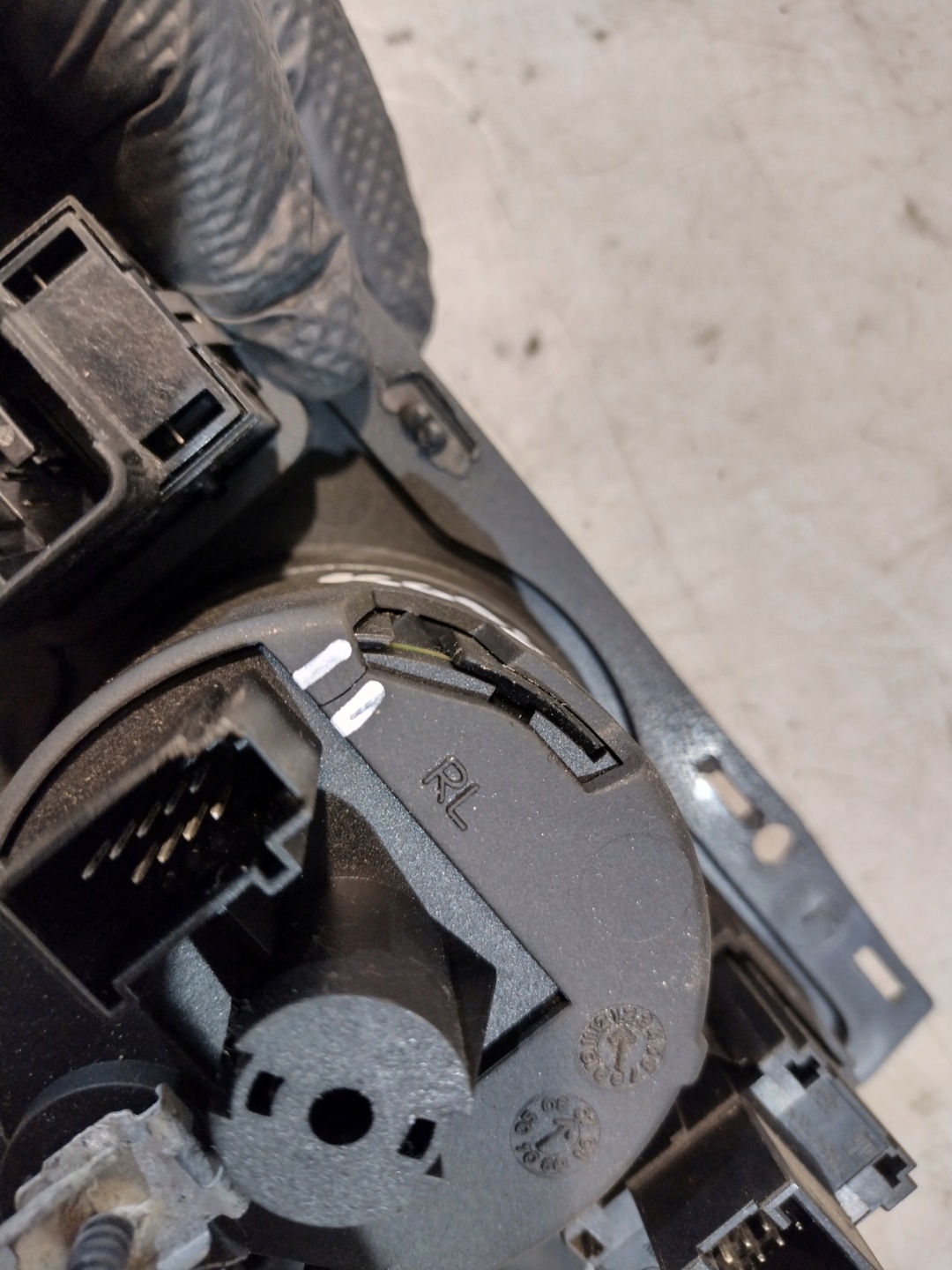 interruttore luci Volkswagen Passat B6