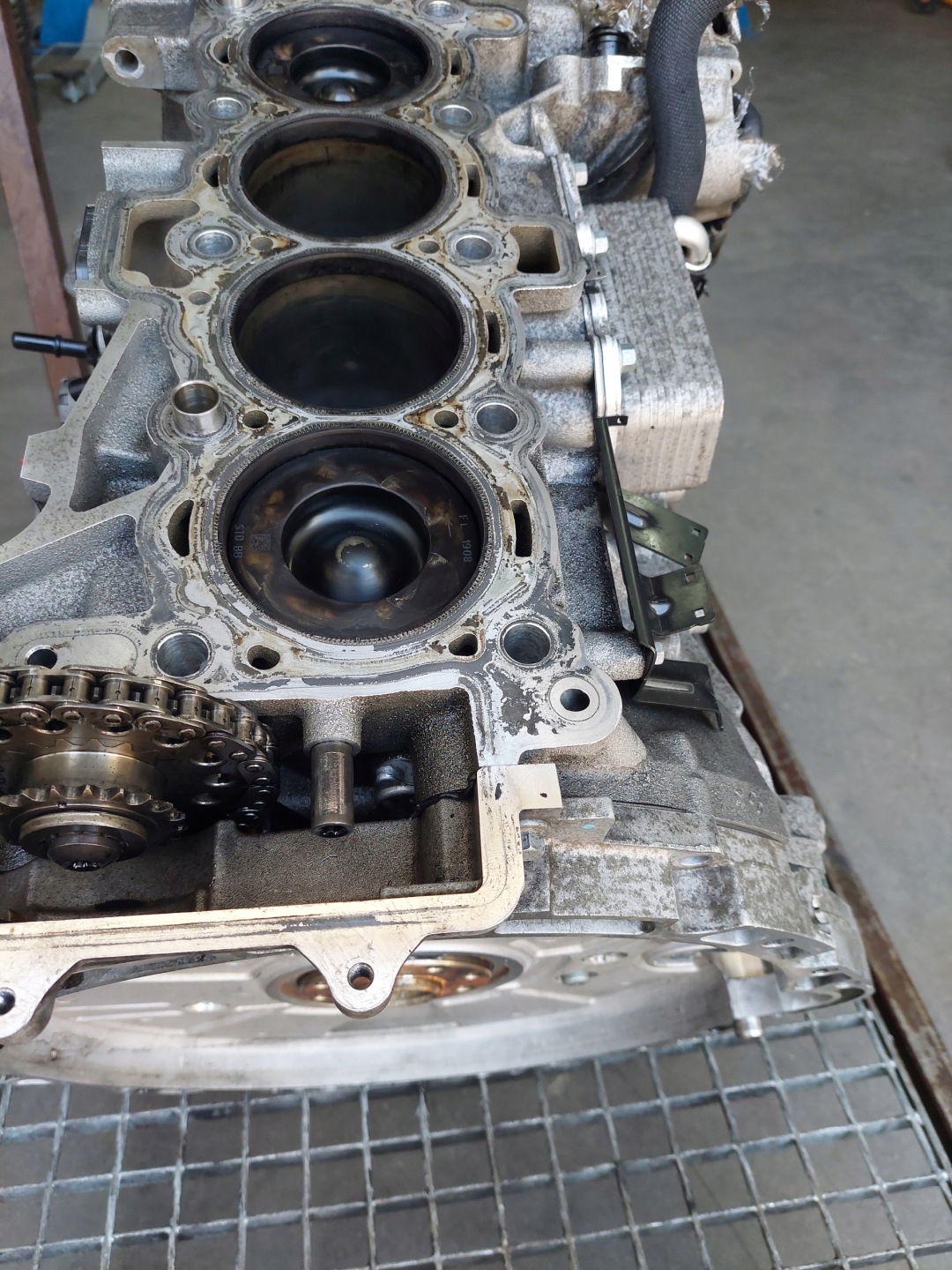 engine DOL of the engine 204DTD 2.0 D 4X4 AWD JAGUAR F-PACE X761 E-PACE X540
