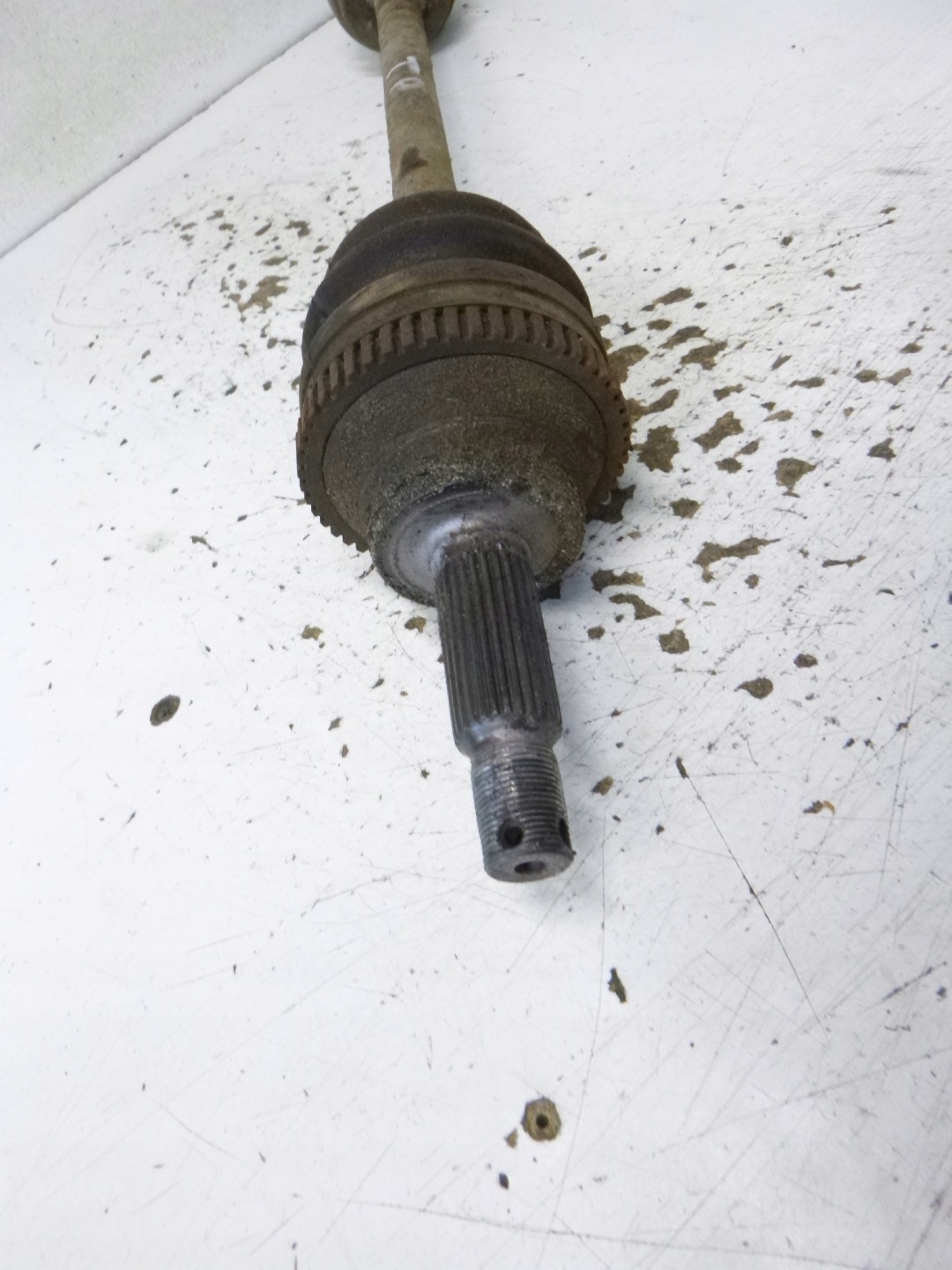 semi-axis rear part right Hyundai Santa Fe 2.7 2001r.