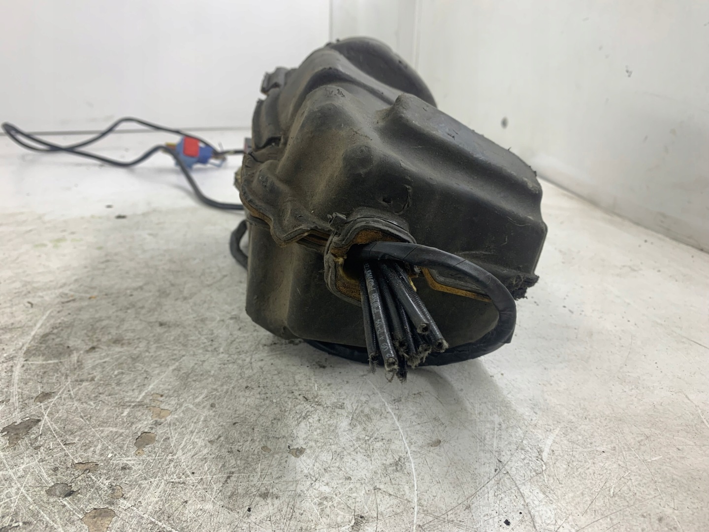 PEUGEOT 307 CC pump roofs 10562130106