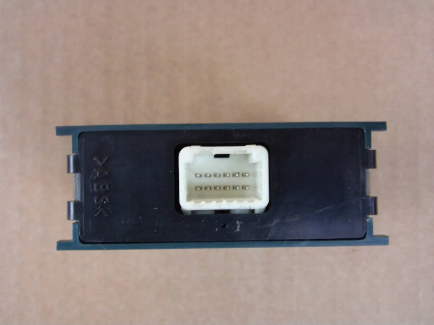Toyota Corolla XII E21 computer module control unit 8657202090 >