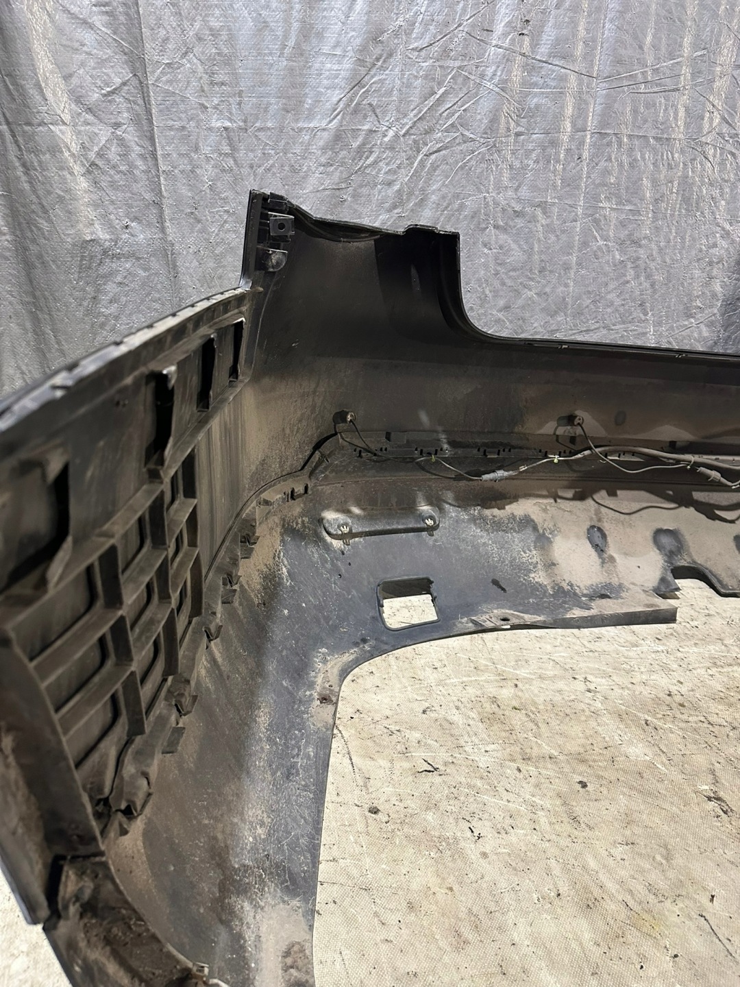 bumper rear part VOLKSWAGEN VW JETTA sedan PDC LC9X