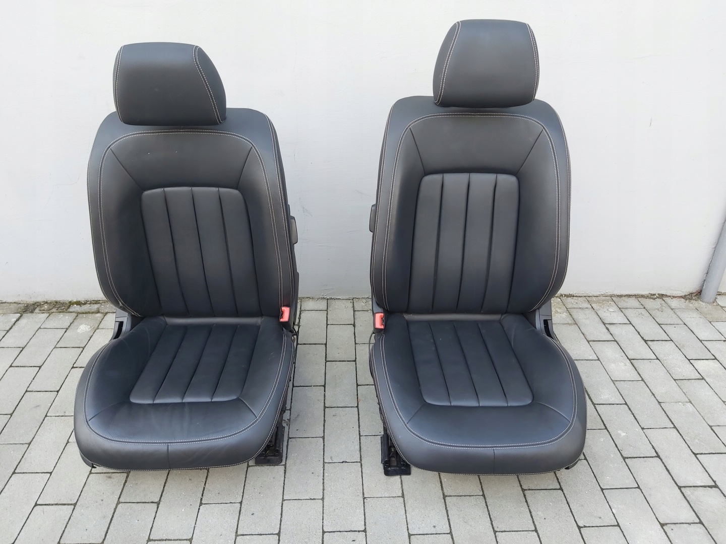 seat front front right MERCEDES CLS 218 W218
