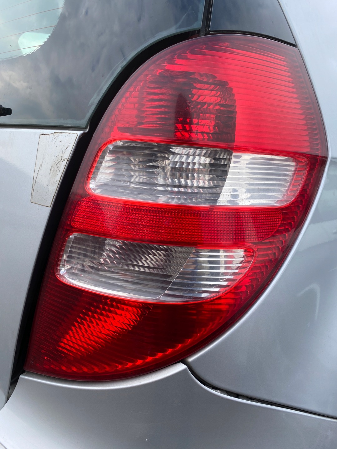Mercedes A-KLASA W169 04-12 light right rear rear part