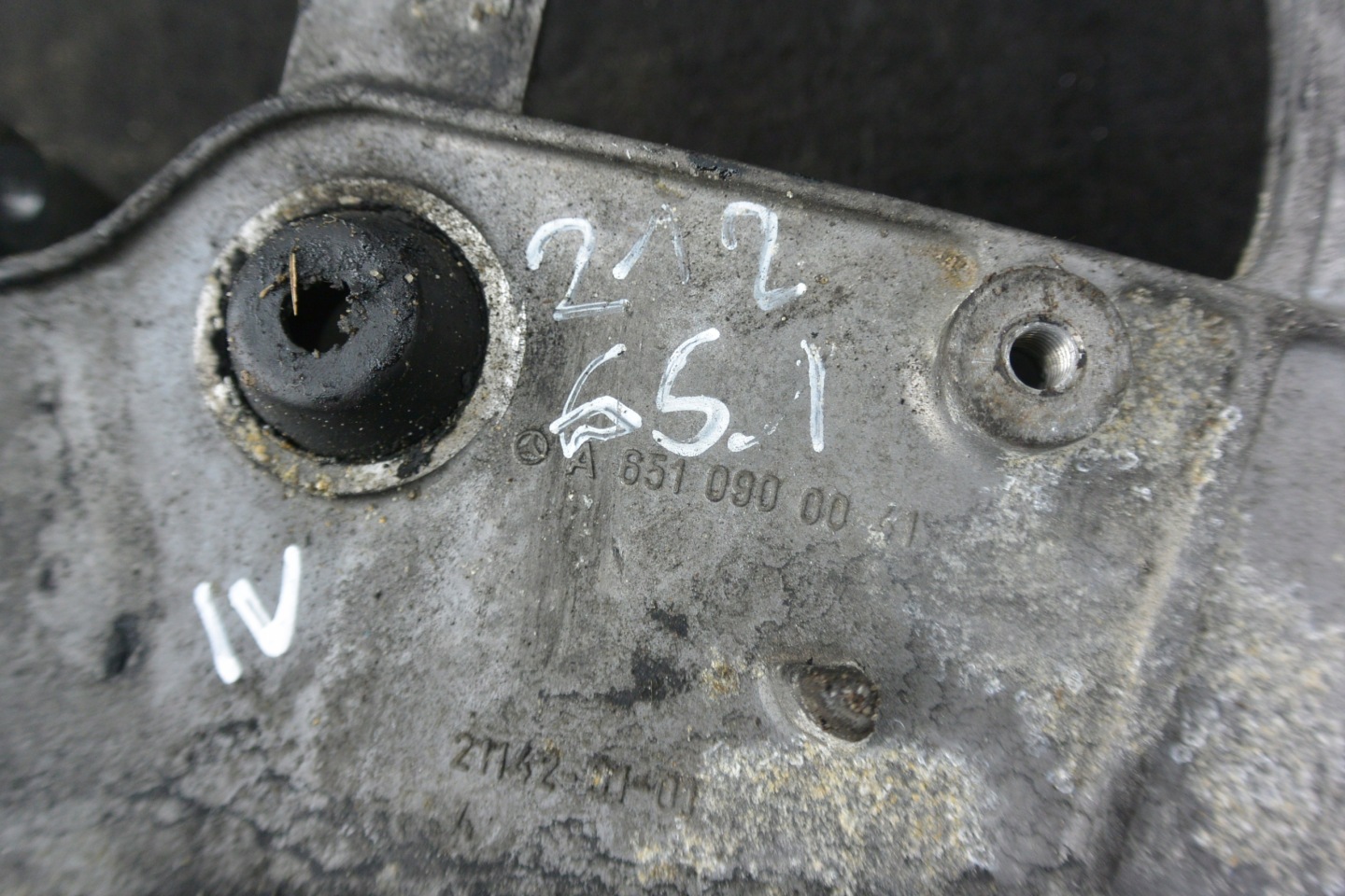 HALTER FILTERA LUFT 2.2 MERCEDES W204 W212