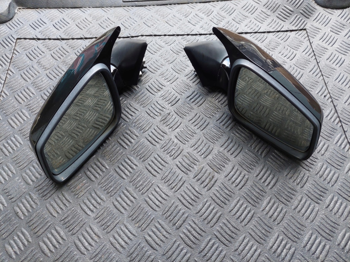 mirror black, left right 3PIN BMW 6 F13 F12