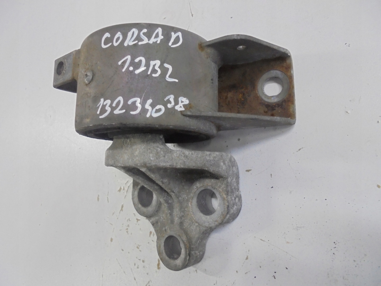 OPEL CORSA D 1,3 CDTI holder engine mount 07R