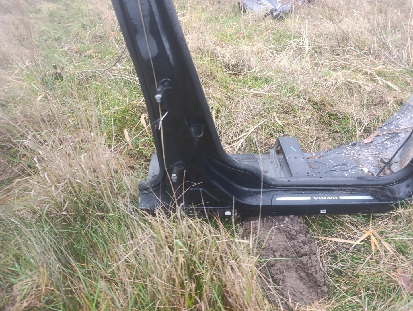 pillar right central Volvo V50