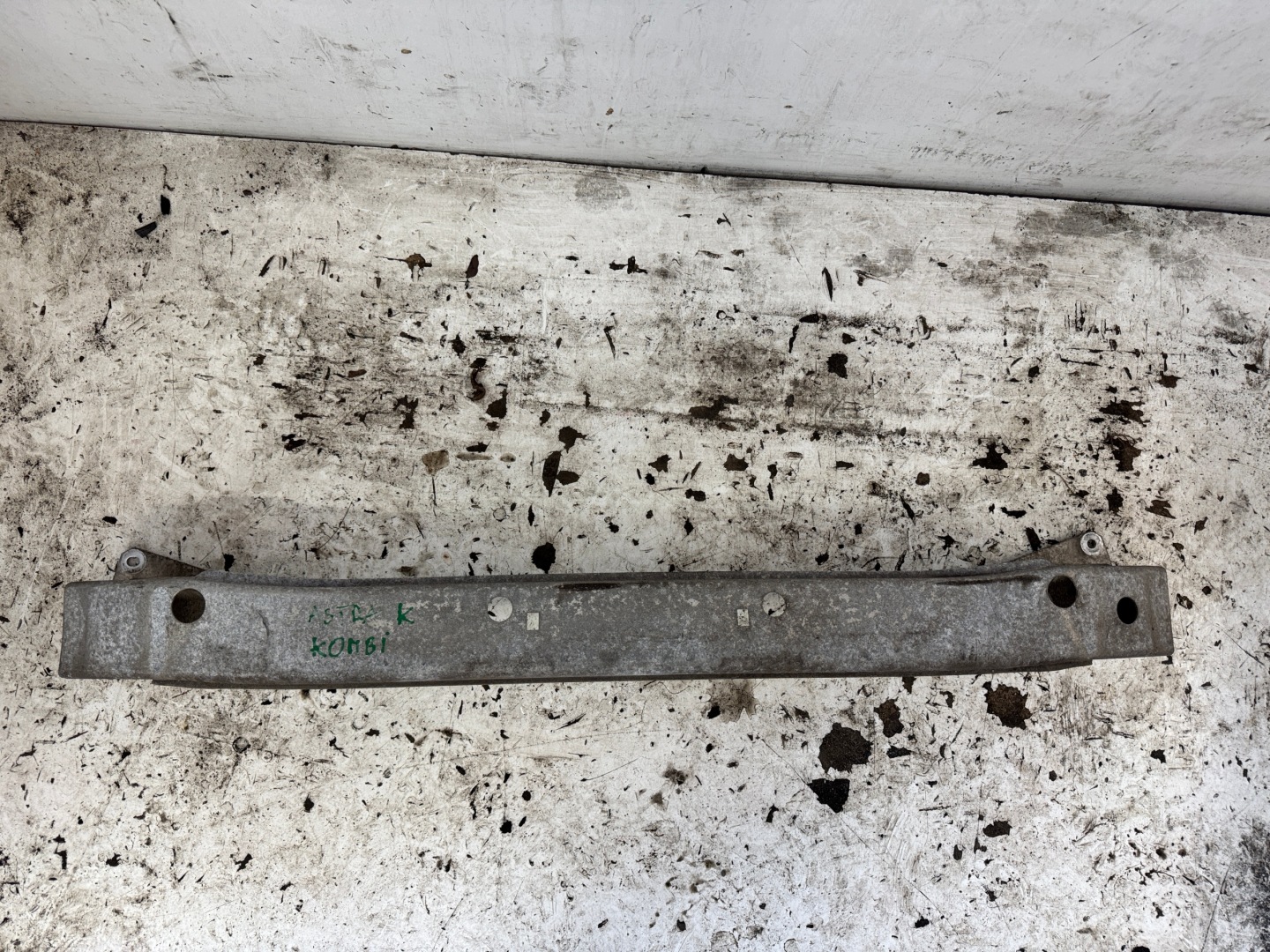 OPEL ASTRA K 5 V KOMBI pillar below bumper rear bumper support rear part