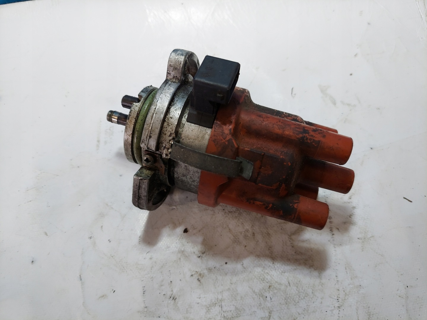 APARAT ignition VW POLO 6N 1.0 B 030905205H