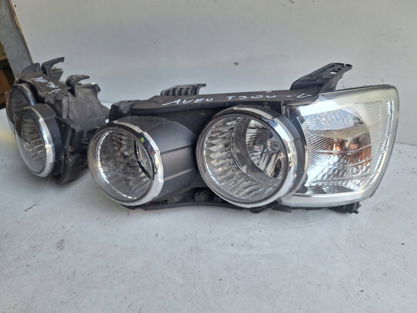 CHEVROLET AVEO T200 11-14 light left UK