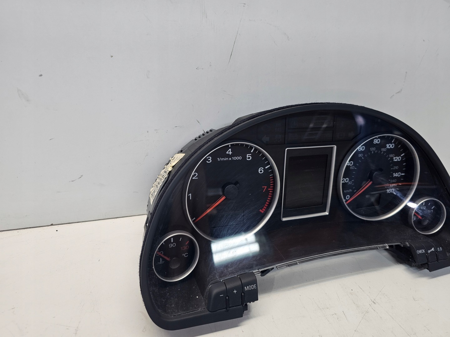 dials dials AUDI A4 B7 2.0 TFSI 8E0920982H UK
