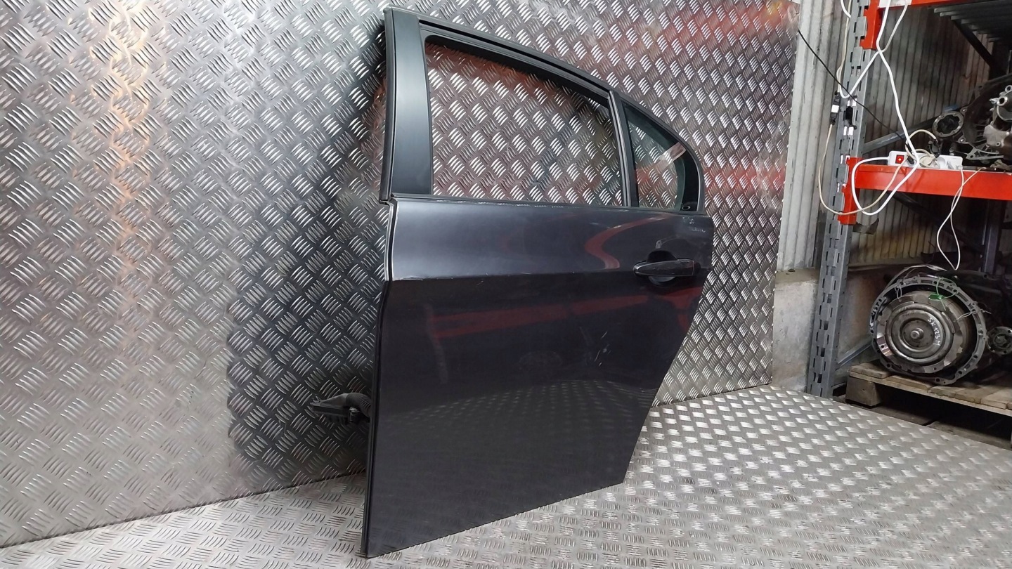 door rear part left BMW 3 E90 04