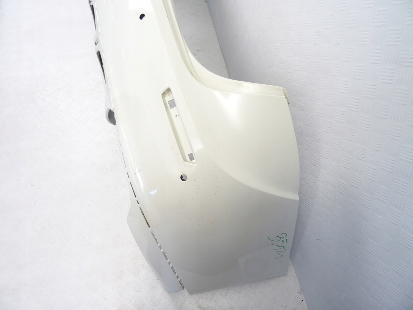 Maserati Ghilbi III bumper rear part rear | GetMotor