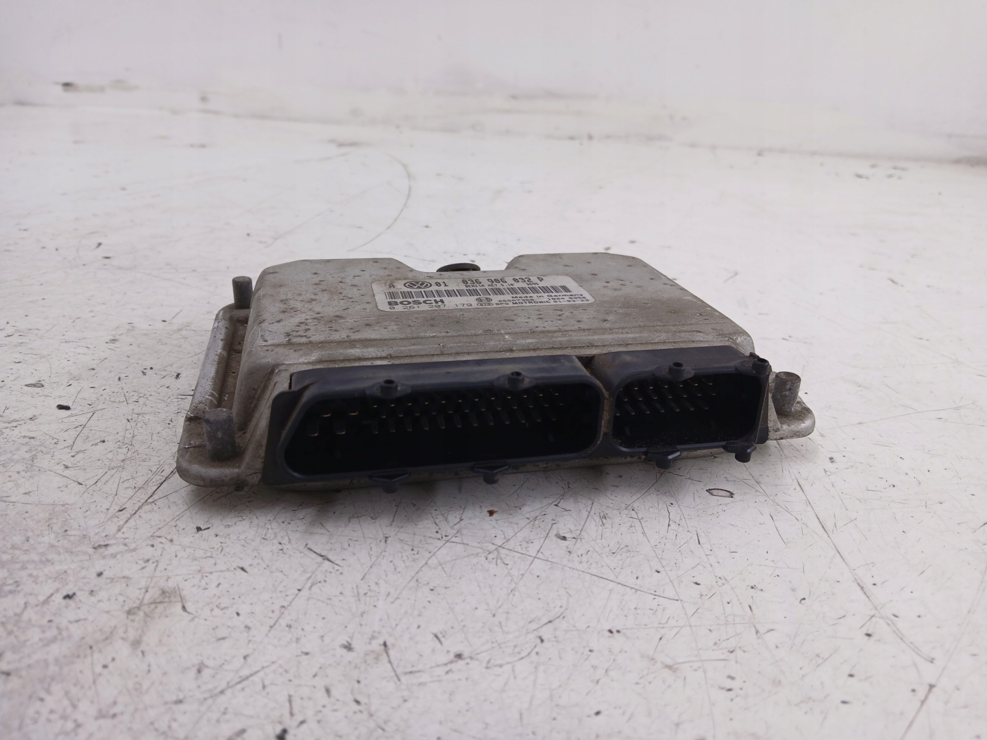 VW GOLF IV 1.4 control unit of the engine 036906032P