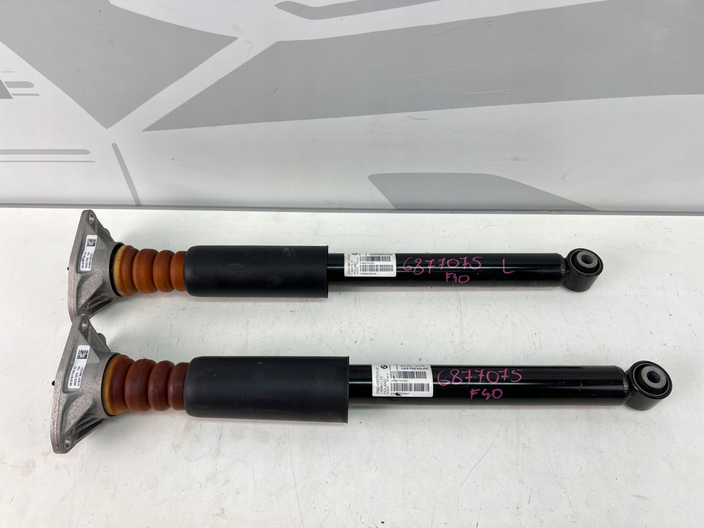 shock absorber rear BMW 1 F40 6877075