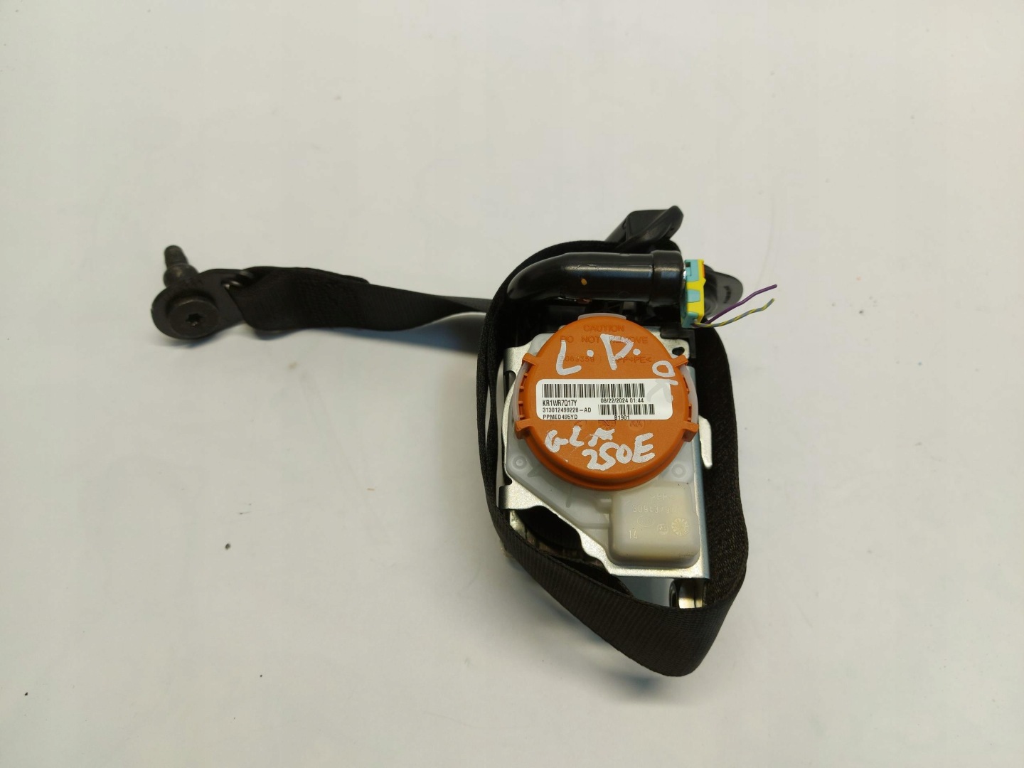Mercedes GLA 250e LIFT H247 tension belt safety left front