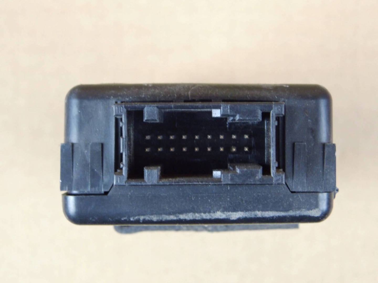 Toyota RAV4 module computer control unit PZ409-00291-02