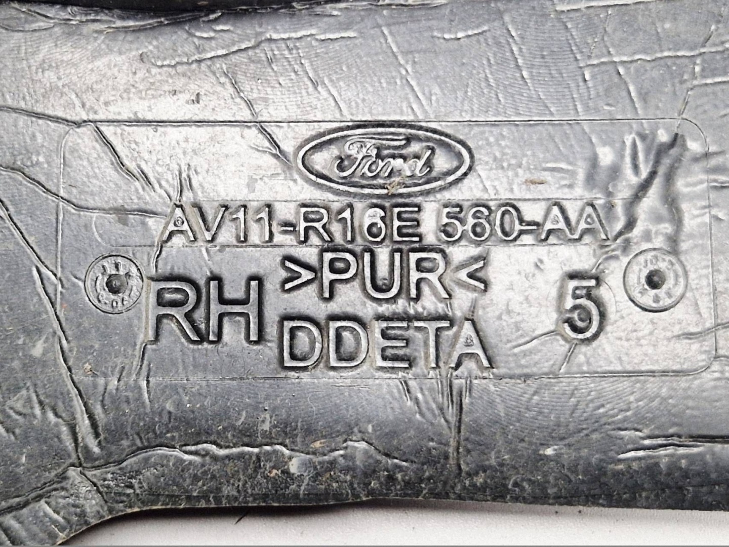 hangszigetelő sárvédöt Ford B-MAX AV11R16E560AA
