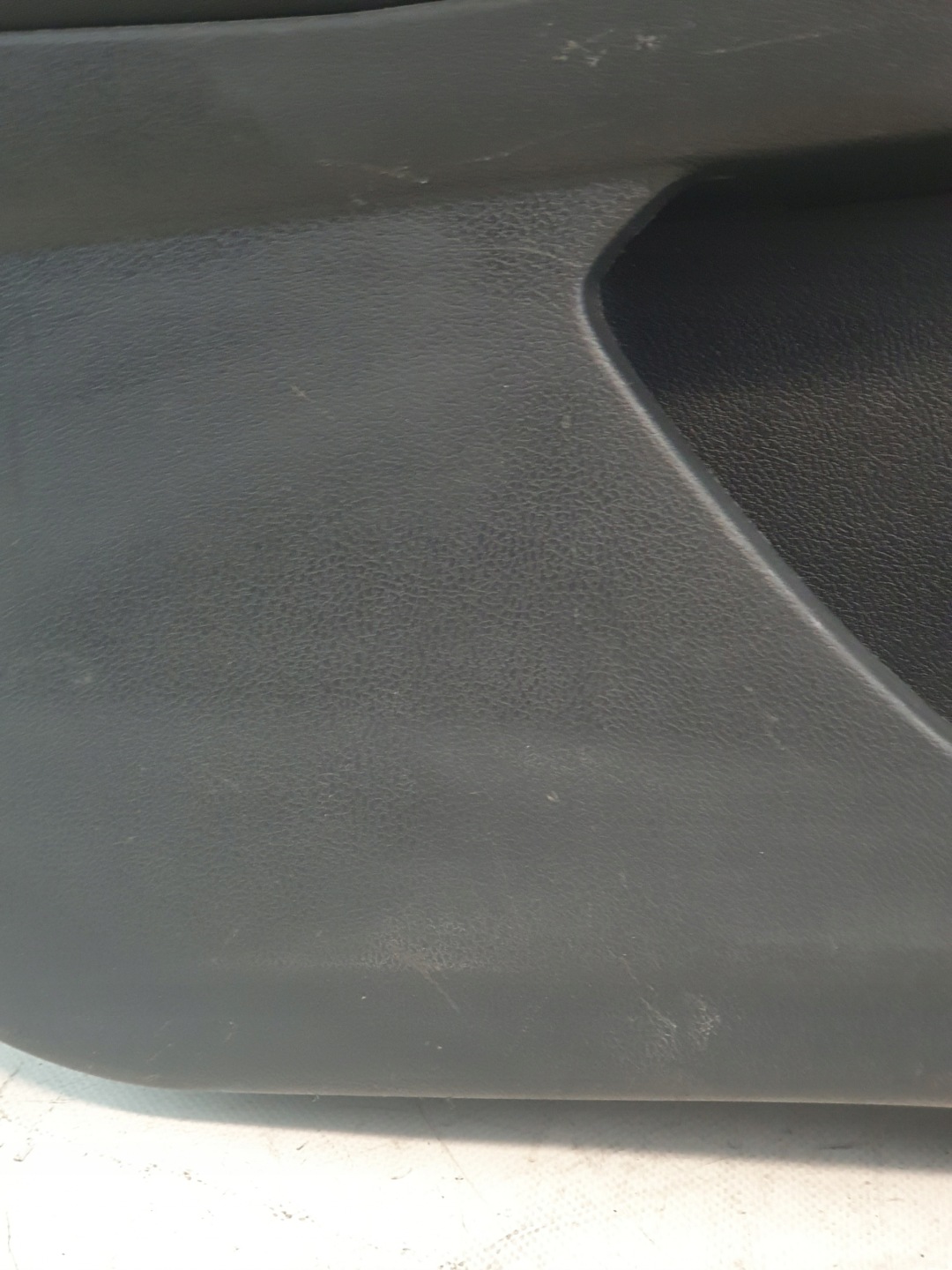 side upholstery left rear part FORD MONDEO MK4 KOMBI 08r.