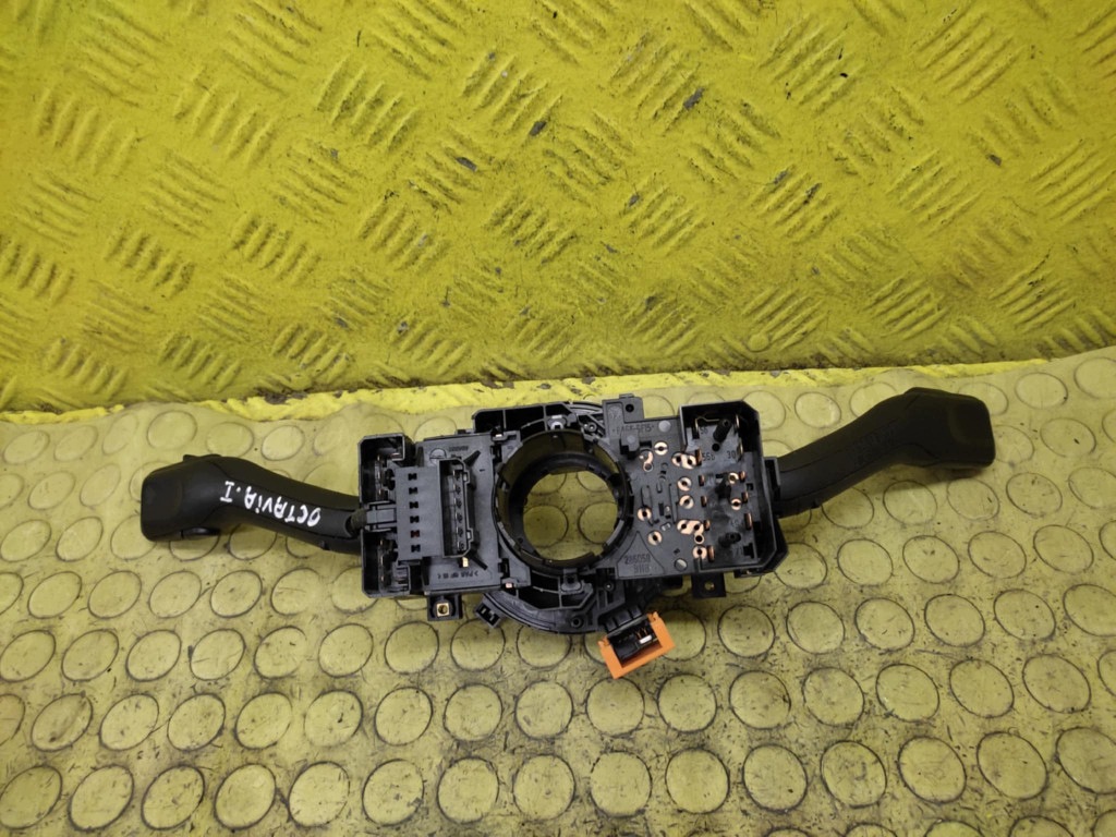 SKODA OCTAVIA e devio luci tergicristallo tergi 8L0953513G