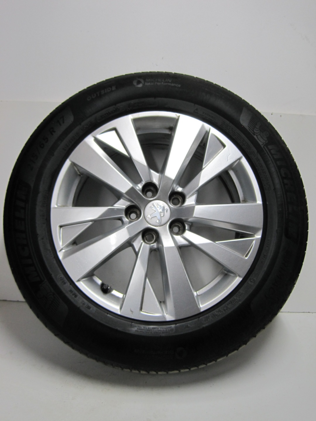 wheels discs tyres PEUGEOT 3008 II R17 3MM