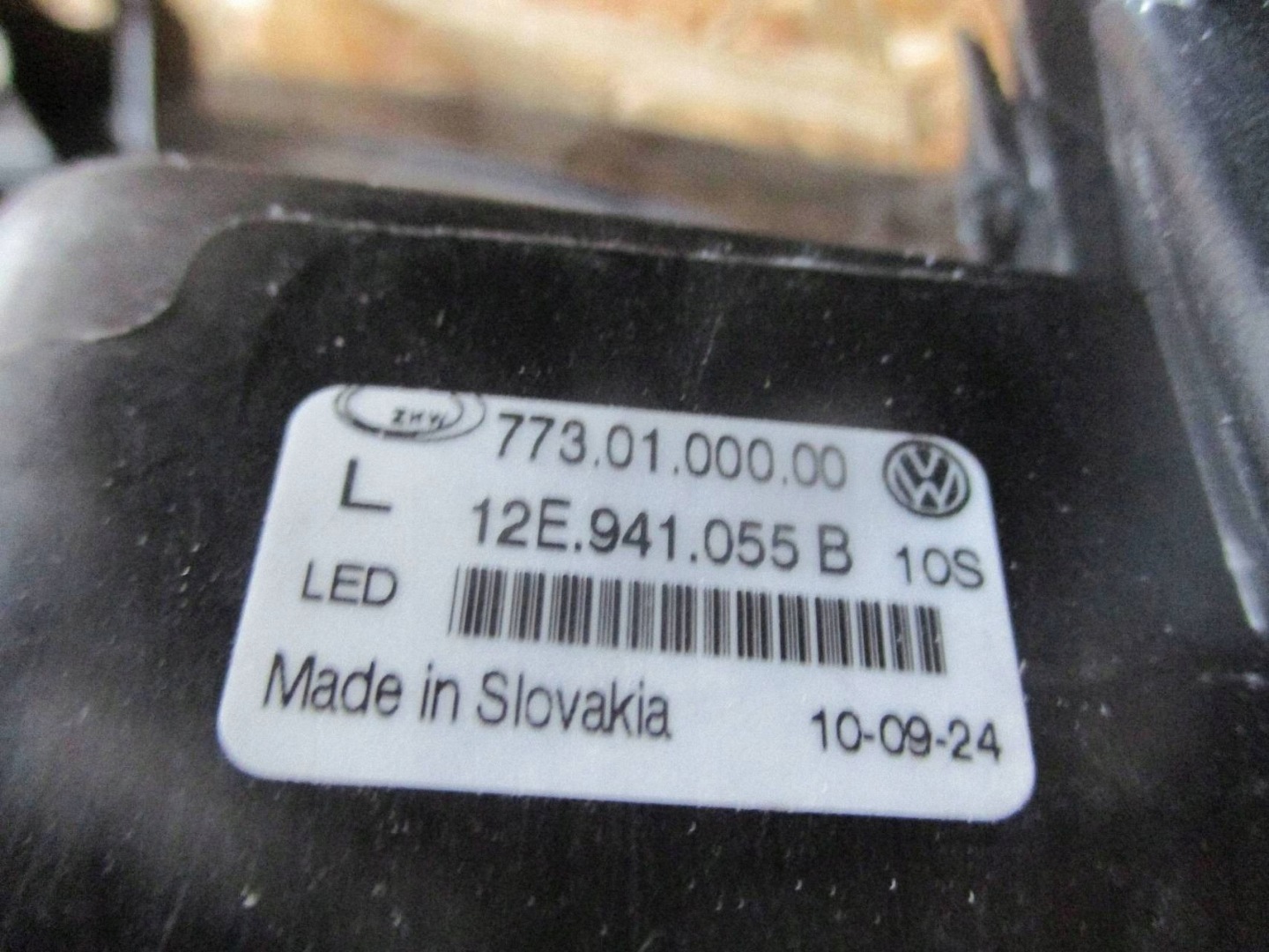 ködlámpa LED bal VW E-UP