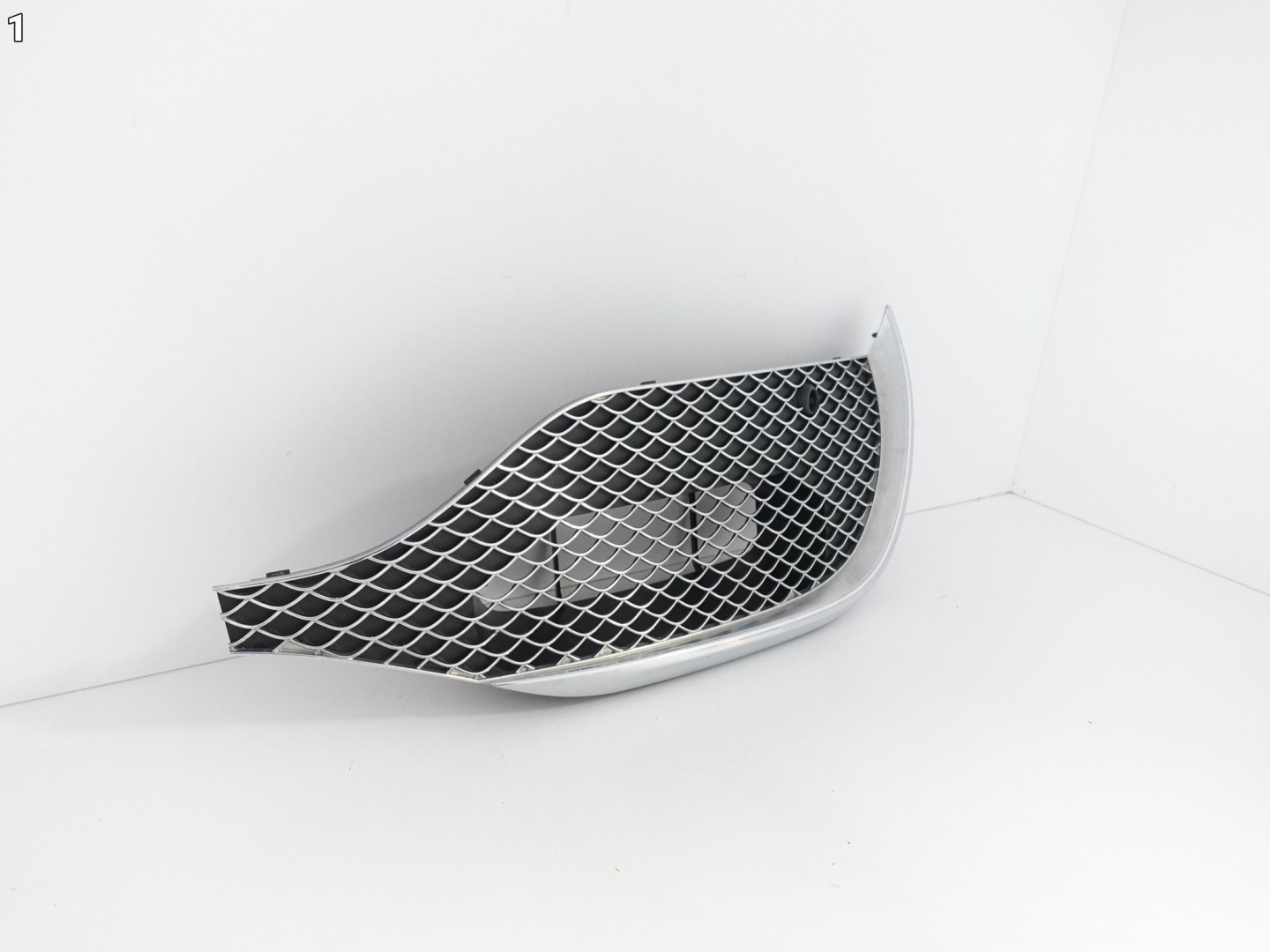 MERCEDES GLS X167 MAYBACH 19- grid grille right W bumper