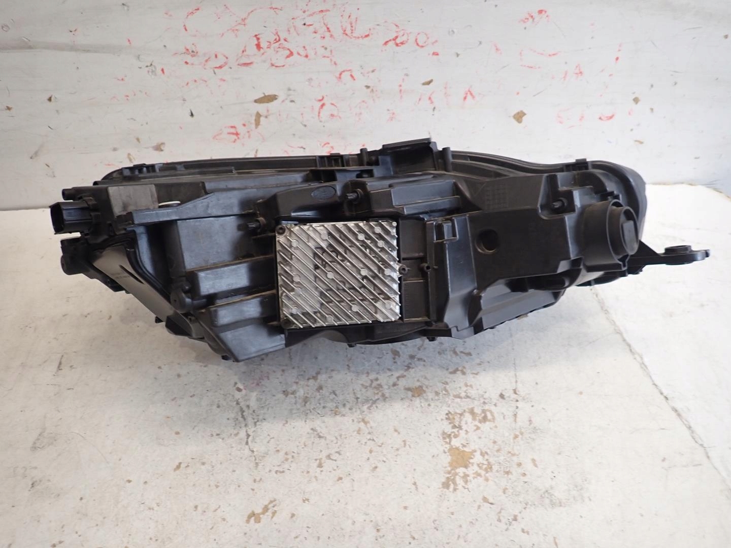 light front front left AUDI A5 II LIFT 2019- FULL LED MATRIX 8W6941039