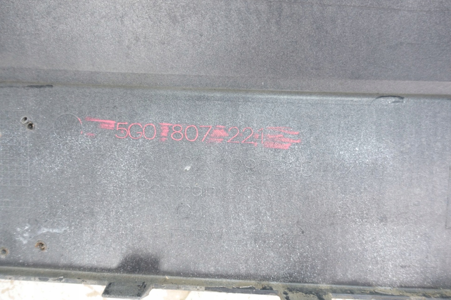 VW GOLF VII 5G 2012- bumper front front 5G0807221