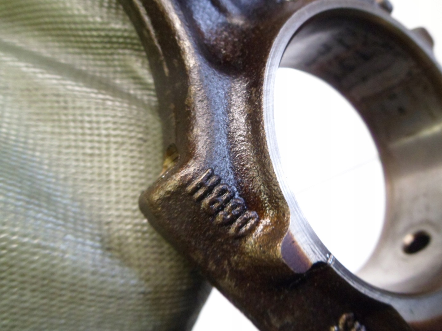 VW GOLF V AUDI A3 2.0FSI BVY Piston avec bielle