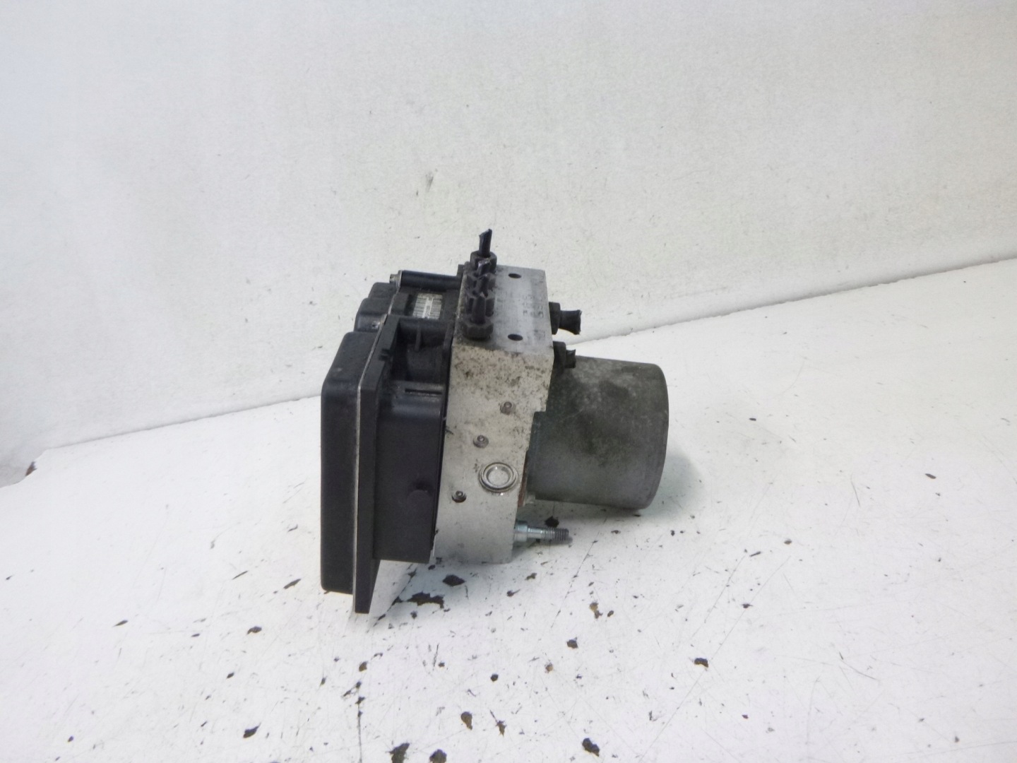 Pompa ABS ESP AUDI A4 B7 1.9 TDI 2006r. 8E0910517D